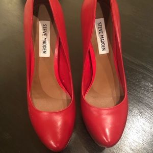 Steve Madden Red Leather Pumps sz. 7.5
